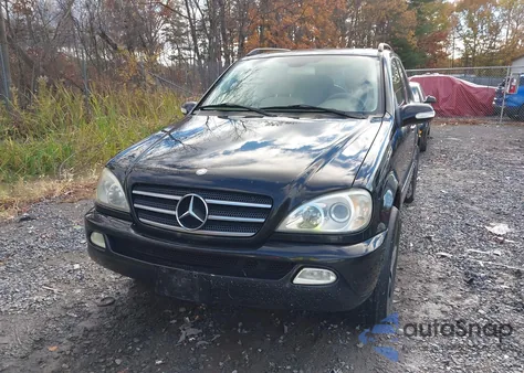 2005 Mercedes-Benz Ml 500 4Matic из США, поврежденный, VIN 4JGAB75E75A563300